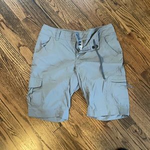 Women’s North Face hiking pants. Size 4